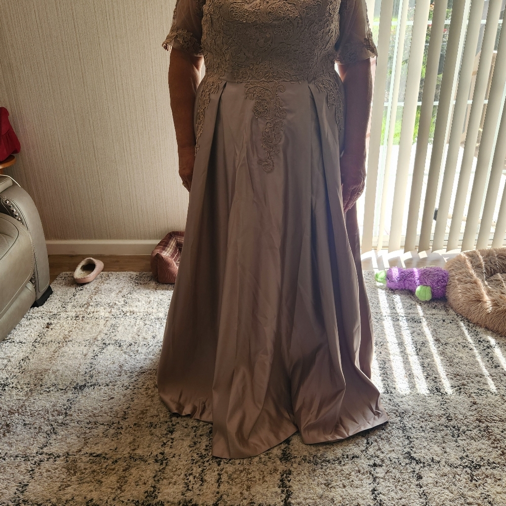 MOB/MOG dress. Never worn or altered.
